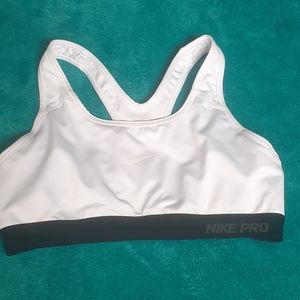 Nike drifit sports bra